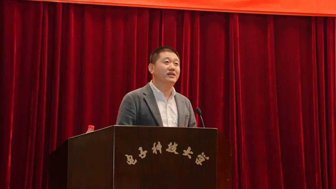 开放原子校源行走进西部，加速开源人才培养